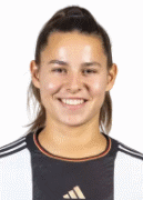 Lena Oberdorf