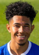 คอร์ตนีย์  ซีเนีย