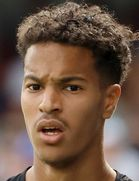 เอมีน ซาลามะ